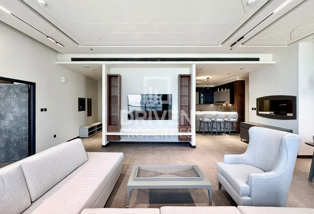 Lake View | High Floor | Fully Furnished