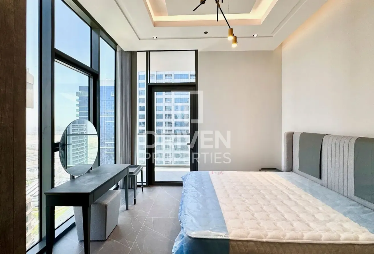 Lake View | High Floor | Fully Furnished