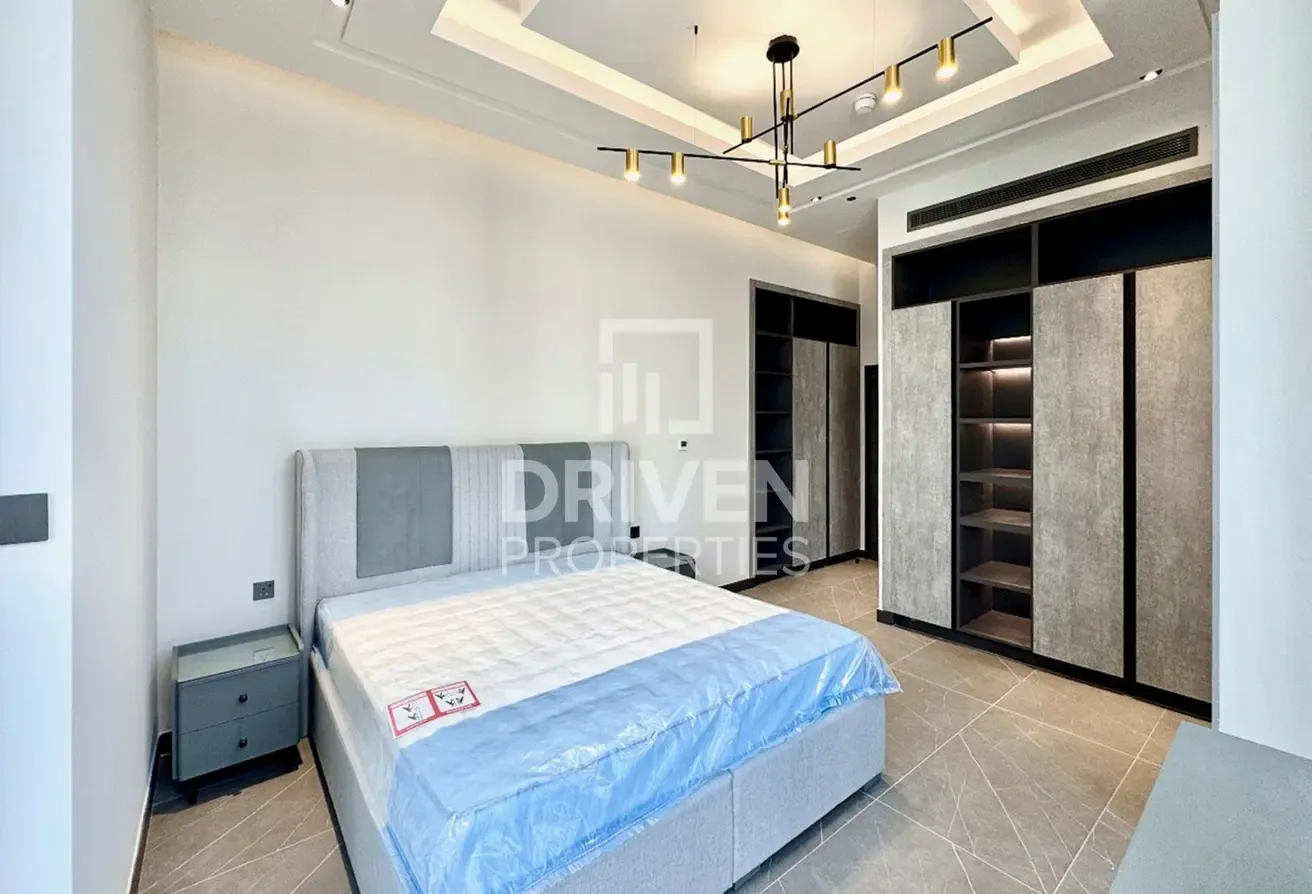 Lake View | High Floor | Fully Furnished