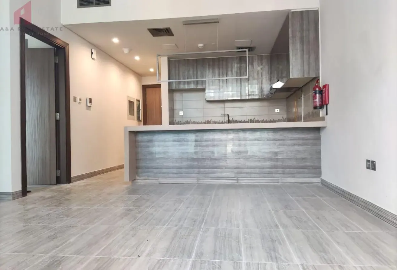 Higher Floor | Lake View 1 Bedroom