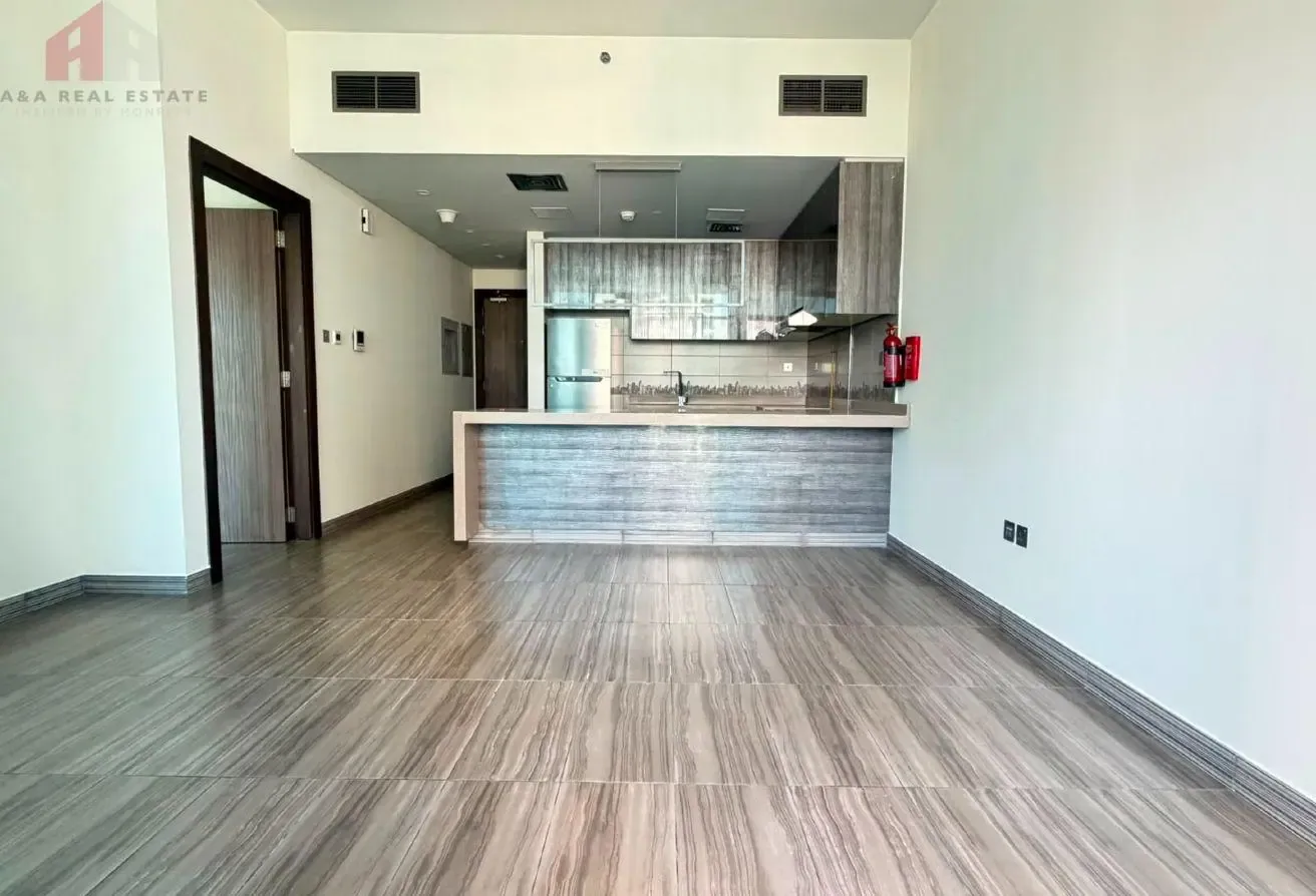 Higher Floor | Lake View 1 Bedroom