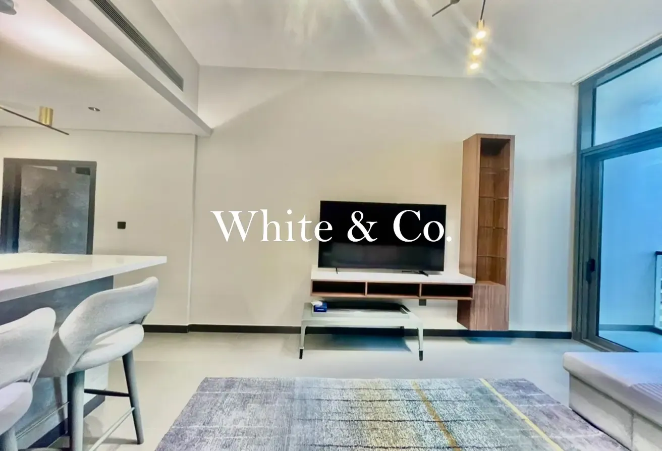 Furnished unit | Vacant | Prime Location