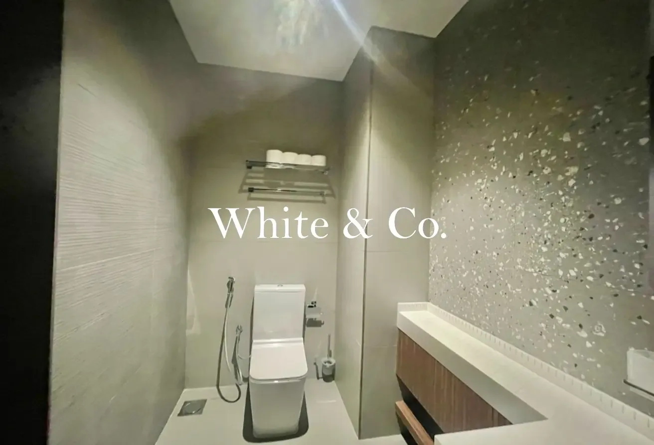 Furnished unit | Vacant | Prime Location