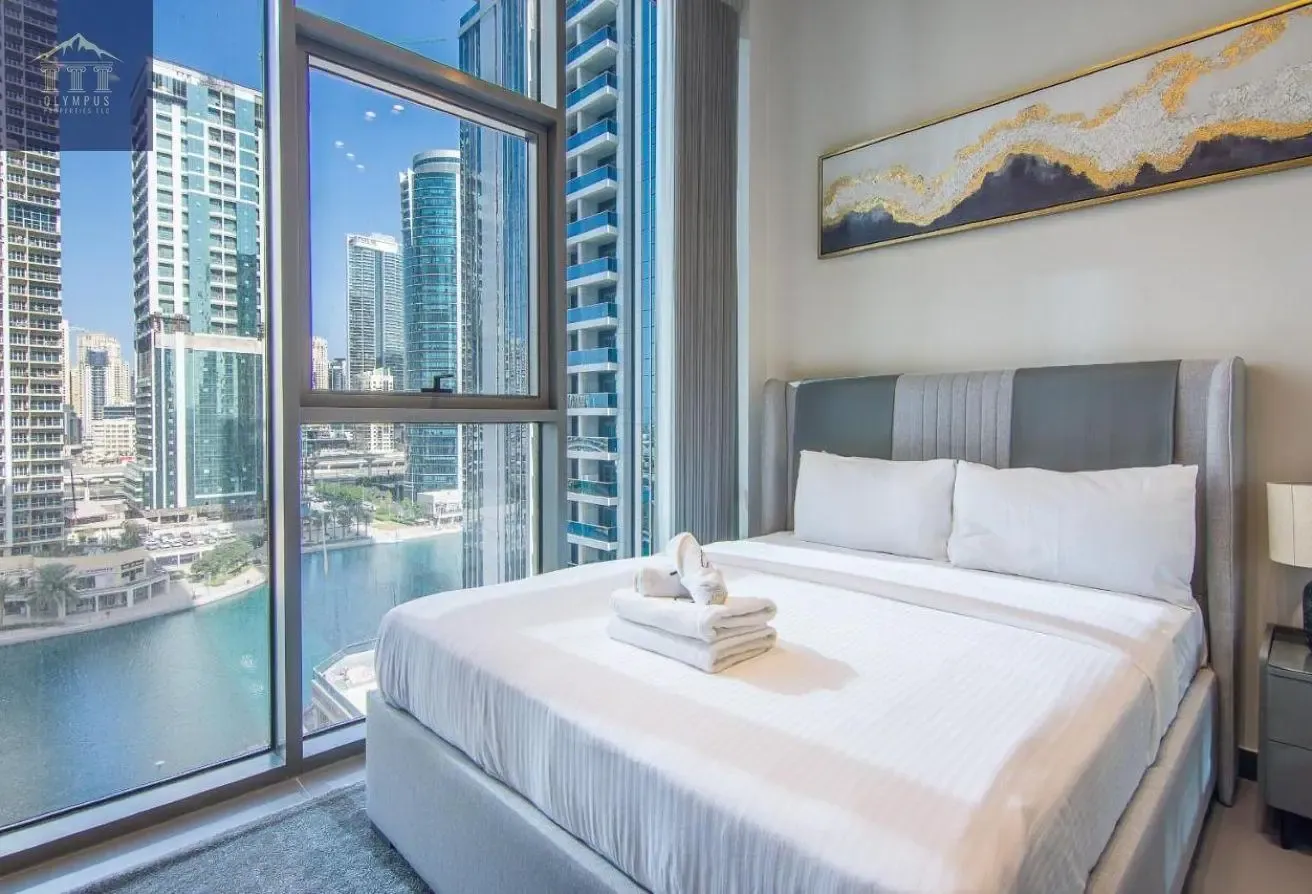 FULL LAKE VIEW I LUXURY 1BR | FULLY FURNISHED