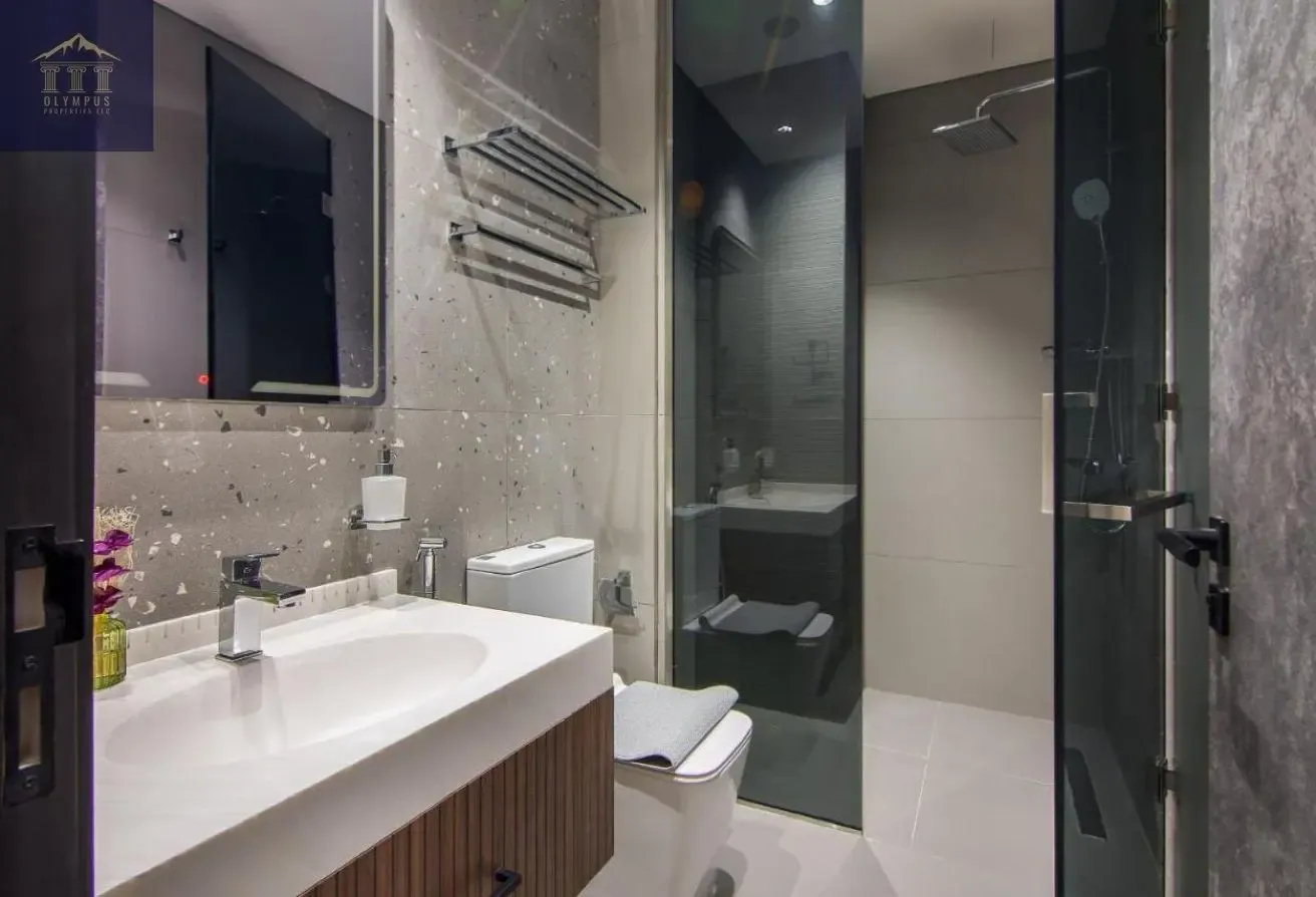 FULL LAKE VIEW I LUXURY 1BR | FULLY FURNISHED