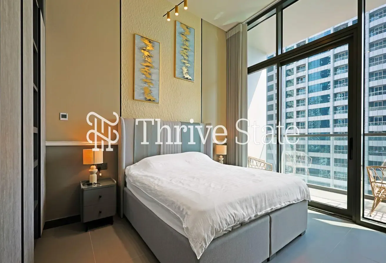 Exclusive | Upgraded | Lake View  | Furnished