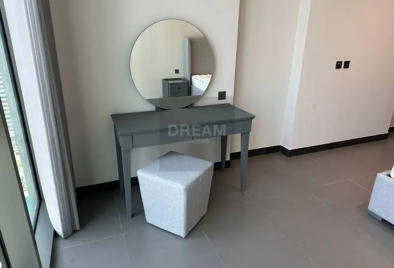 HIGH FLOOR- LAKE AND SEA VIEW- FURNISHED- TENANTED