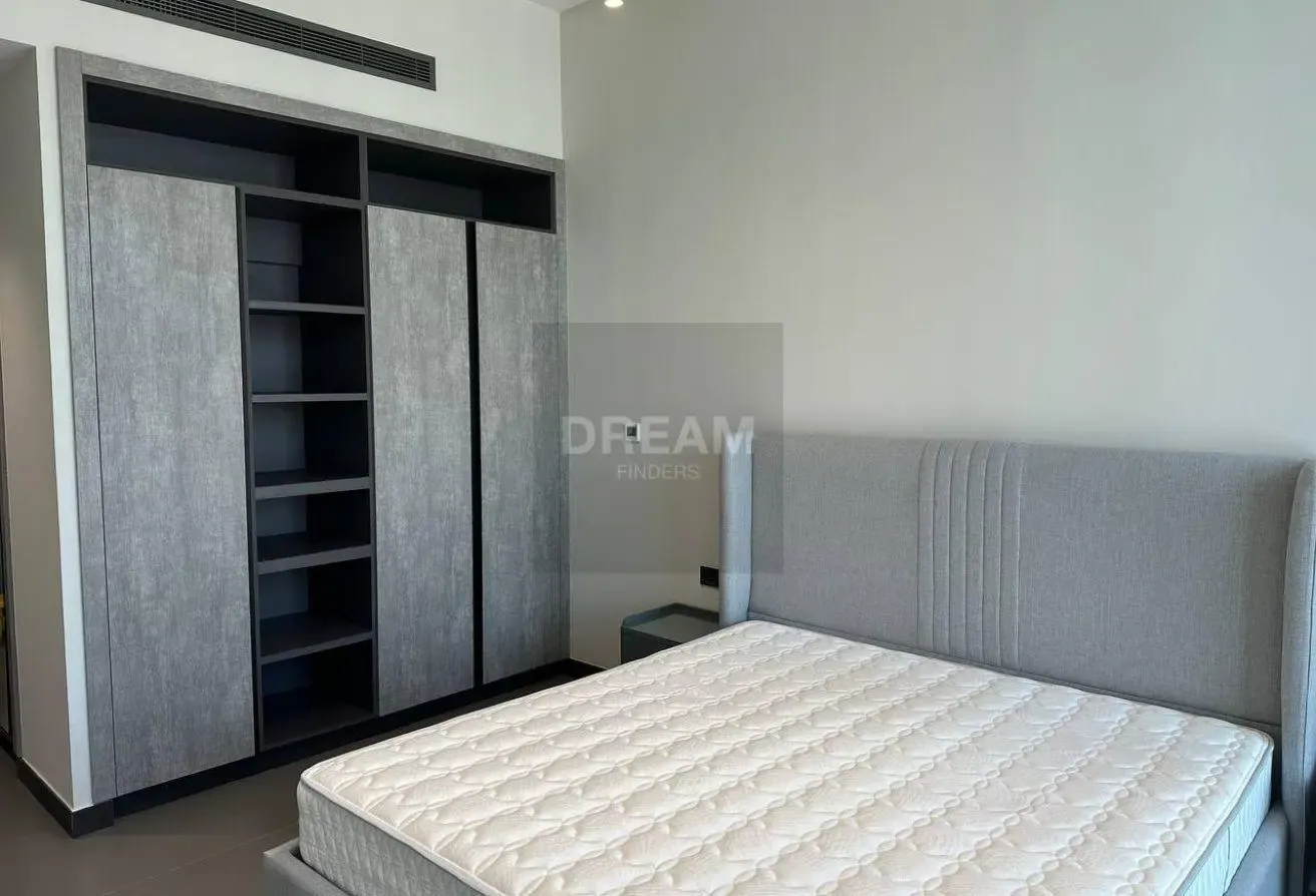 HIGH FLOOR- LAKE AND SEA VIEW- FURNISHED- TENANTED