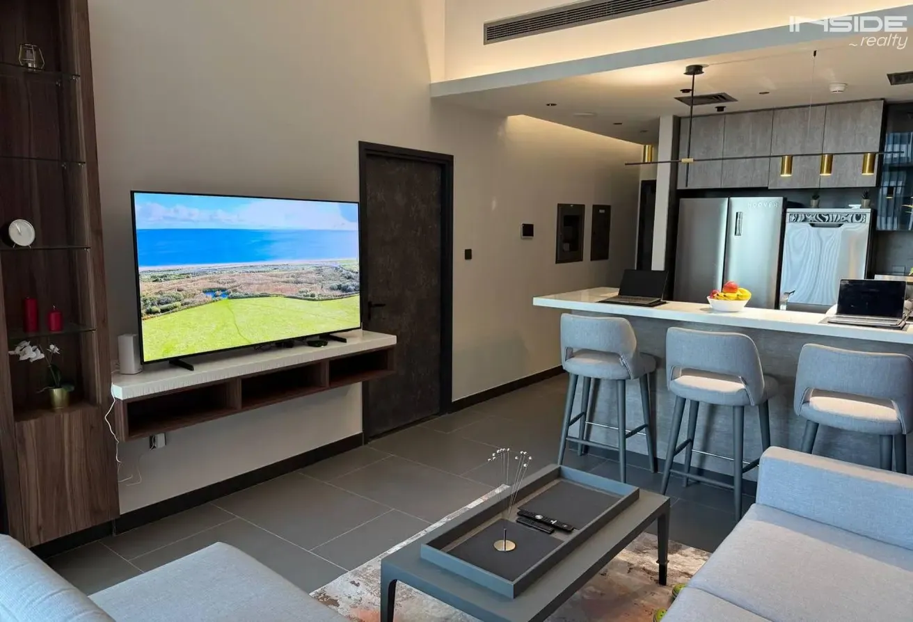 High Floor | Open Lake View | Rented Unit