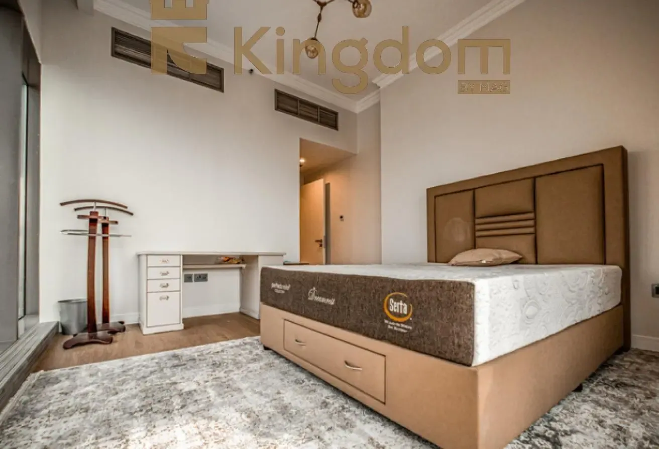 LAKE VIEW| UPGRADED | HIGH FLOOR | BRAND NEW