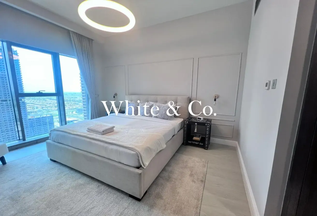 Fully Furnished | Upgraded | High Floor
