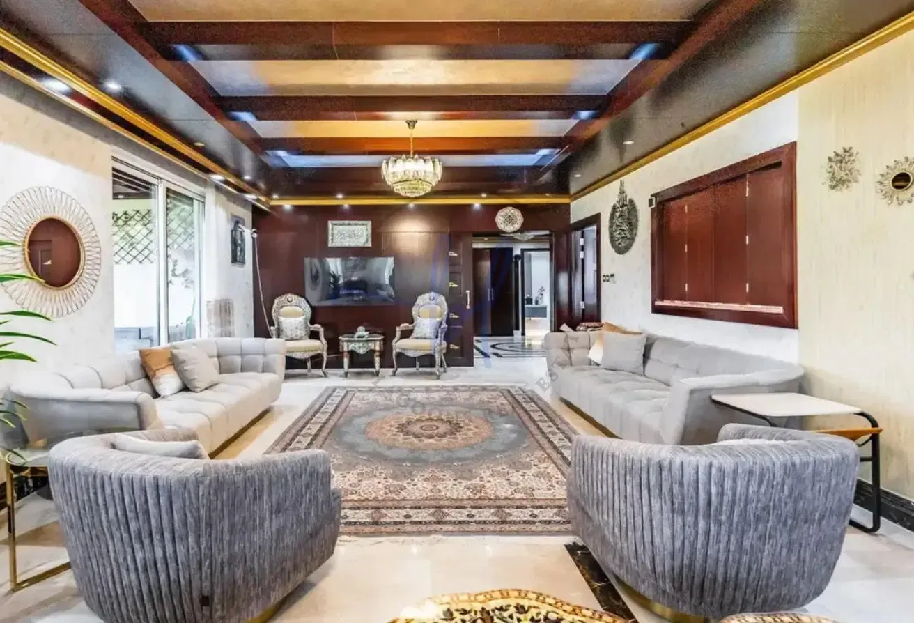 Exceptional Apt | Roofed Terrace | 100% Modified