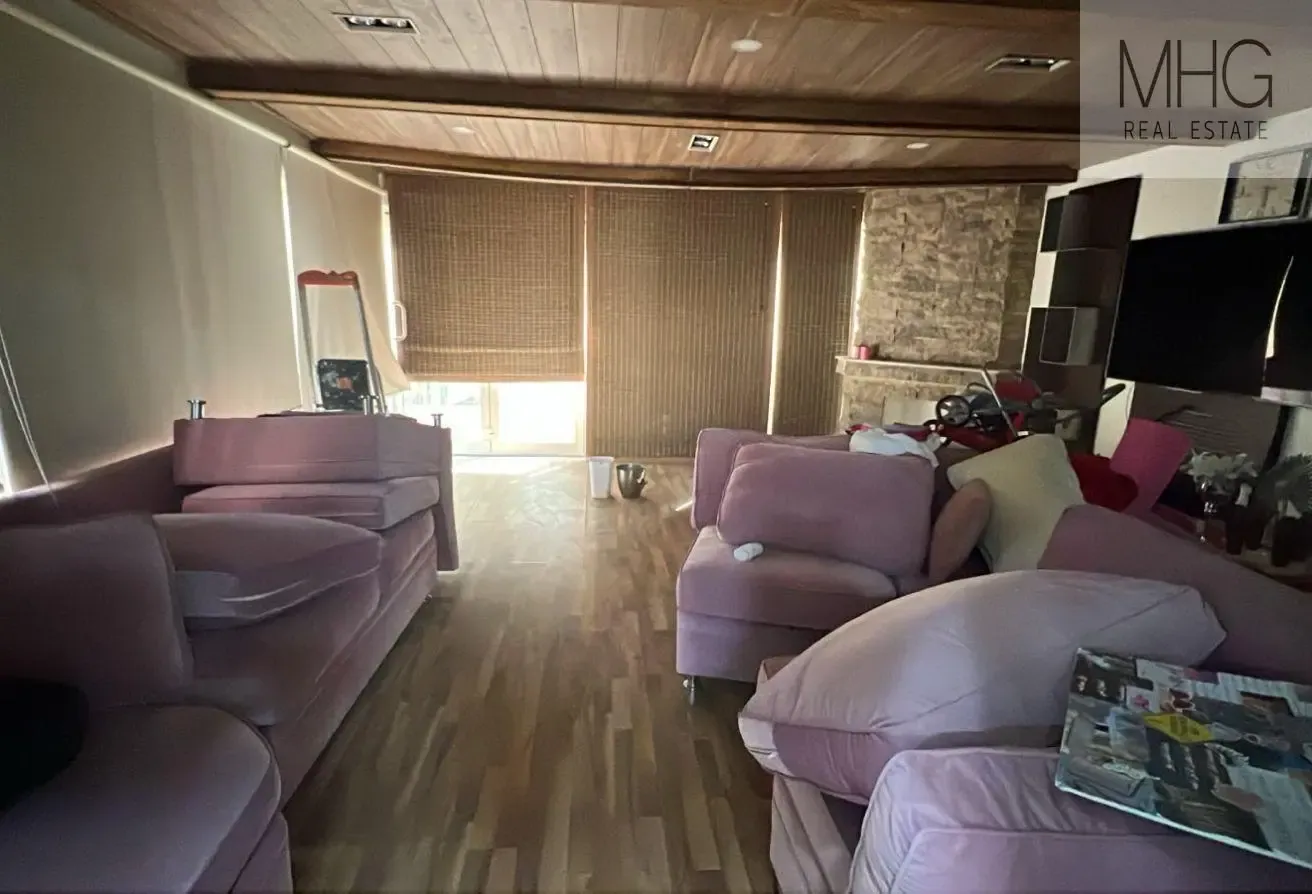 Semi-Furnished | Modern 4BR Villa| Ready to Move