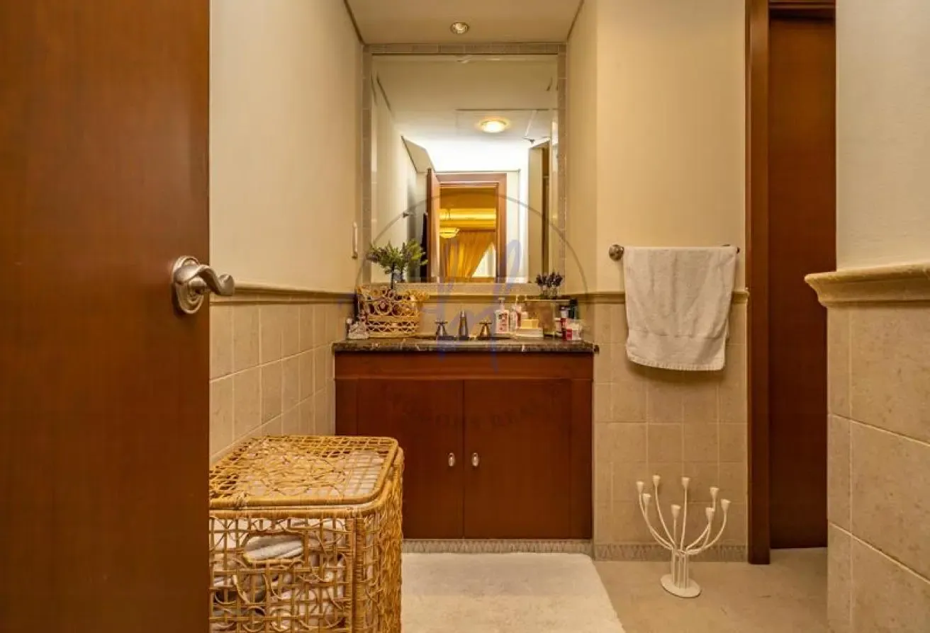 Ground Floor Apt | Large Private Garden | Freehold