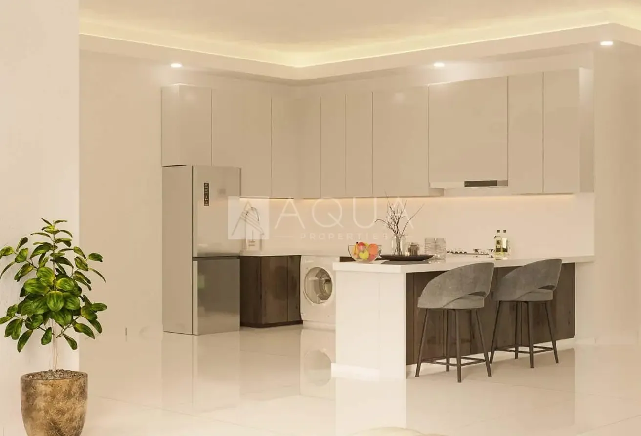 Private Pool | Branded Aston Martin | Great Deal