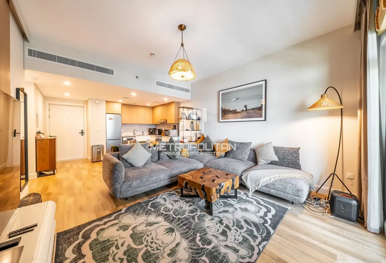Upgraded | Fully Furnished | Prime Location