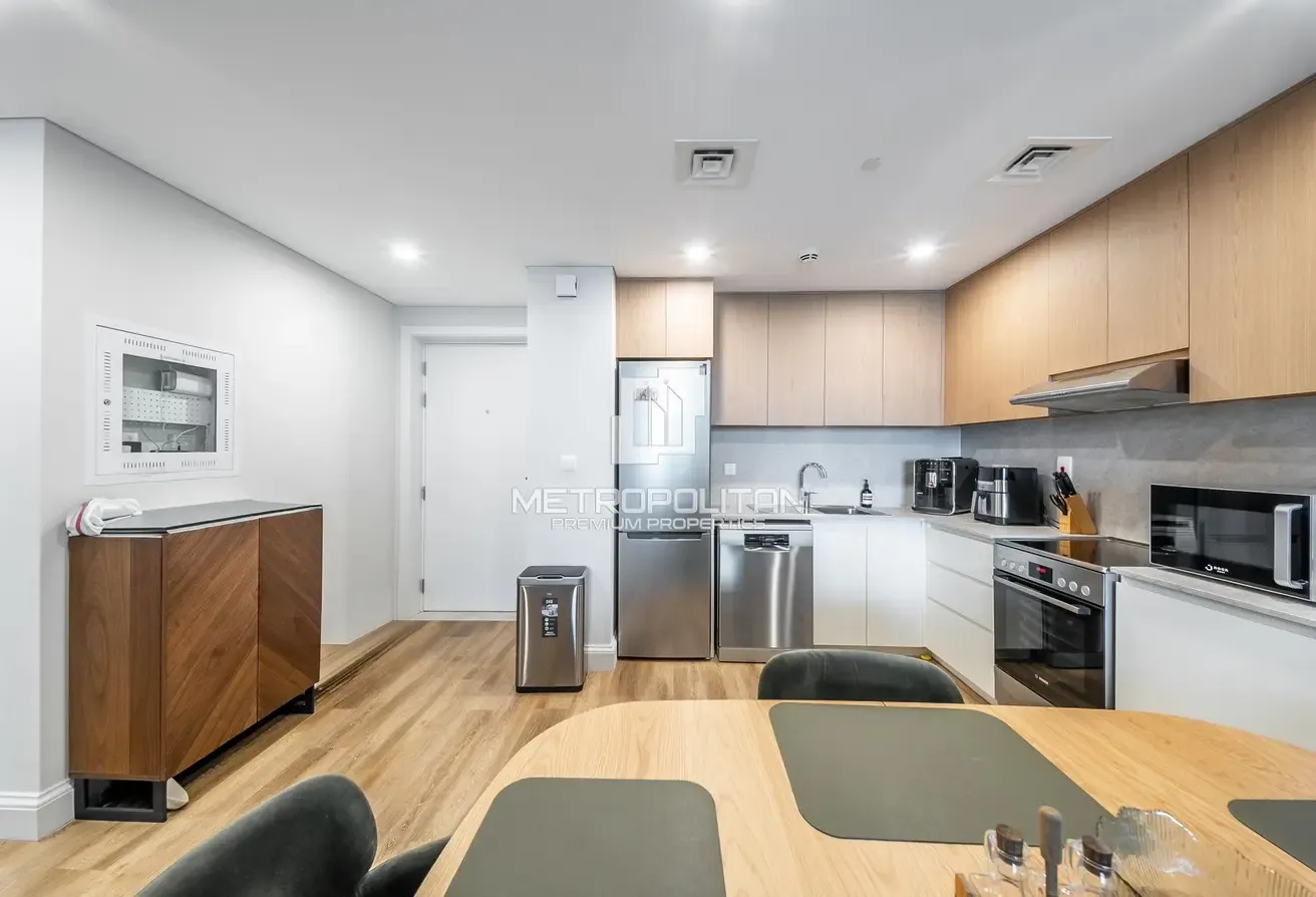 Upgraded | Fully Furnished | Prime Location