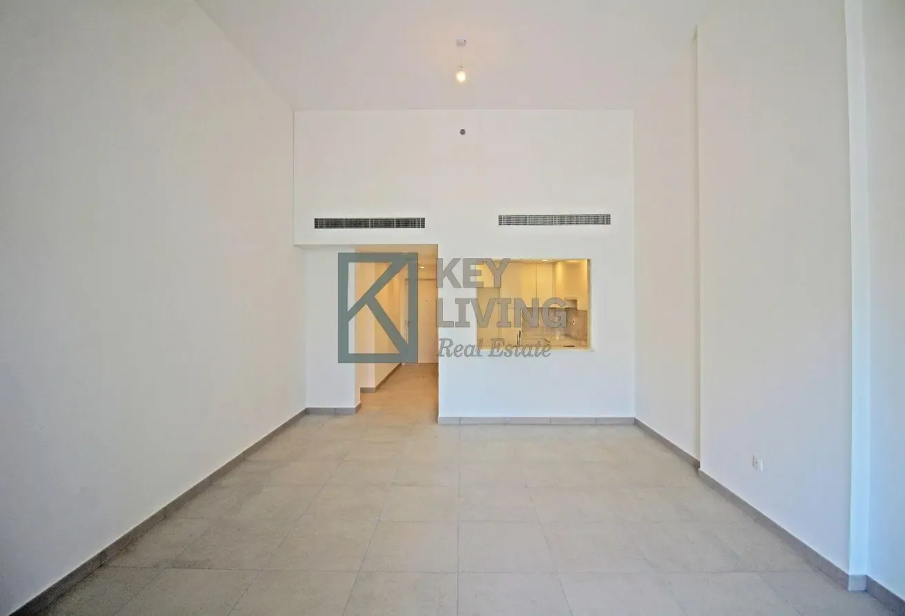 Burj Al Arab View | High Ceiling 2 Bed | Tenanted