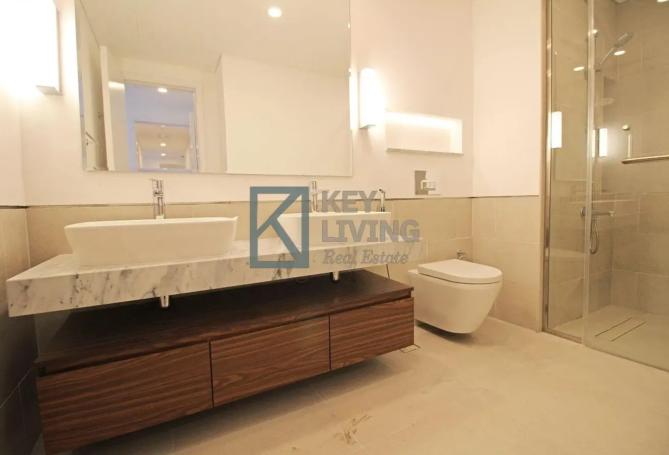 Burj Al Arab View | High Ceiling 2 Bed | Tenanted