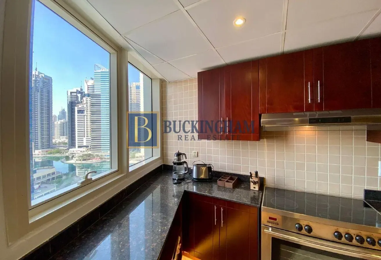 Spacious 2BR + Maid | Lake View | Vastu