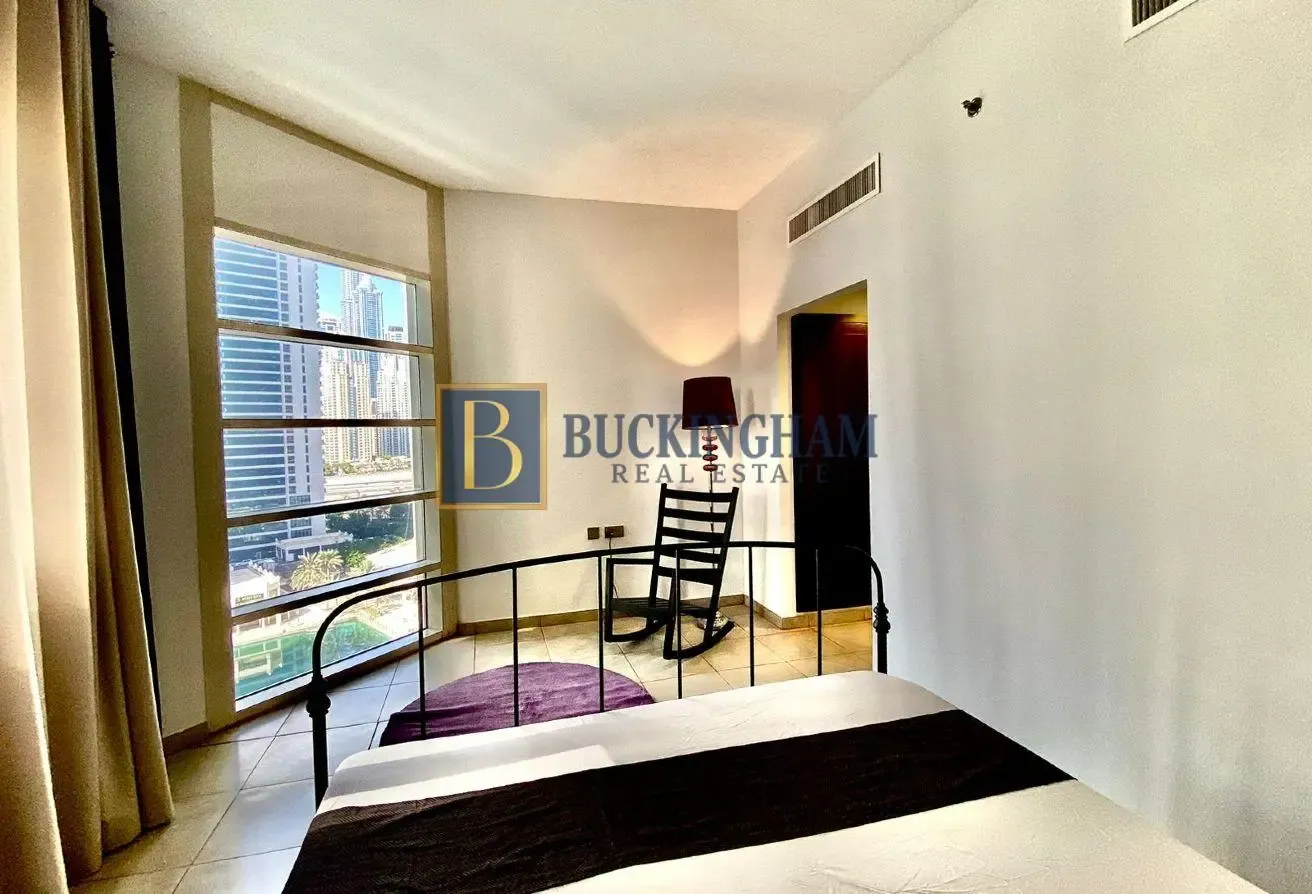 Spacious 2BR + Maid | Lake View | Vastu