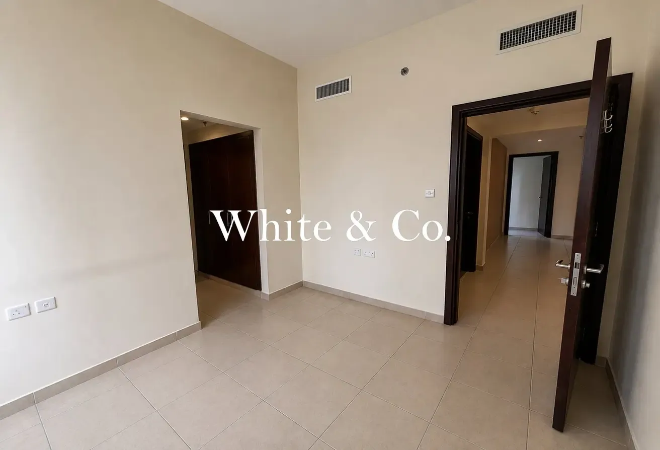 Lake View | 2 beds + Maids | Low Floor