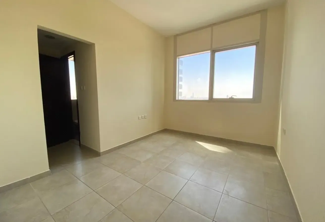 CLOSED KITCHEN| 2BHK+MAID| HIGH FLOOR| LAKE VIEW|
