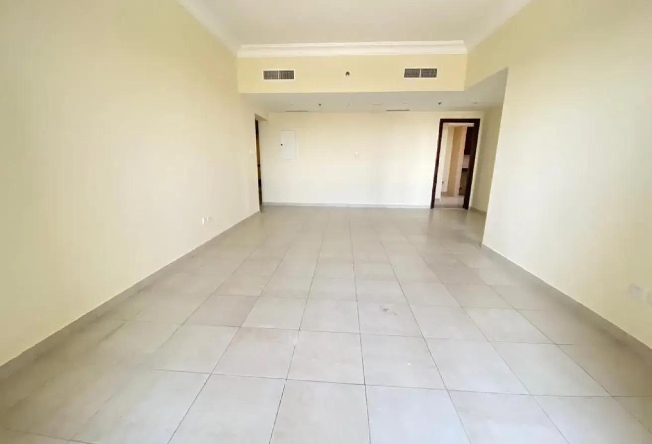 CLOSED KITCHEN| 2BHK+MAID| HIGH FLOOR| LAKE VIEW|