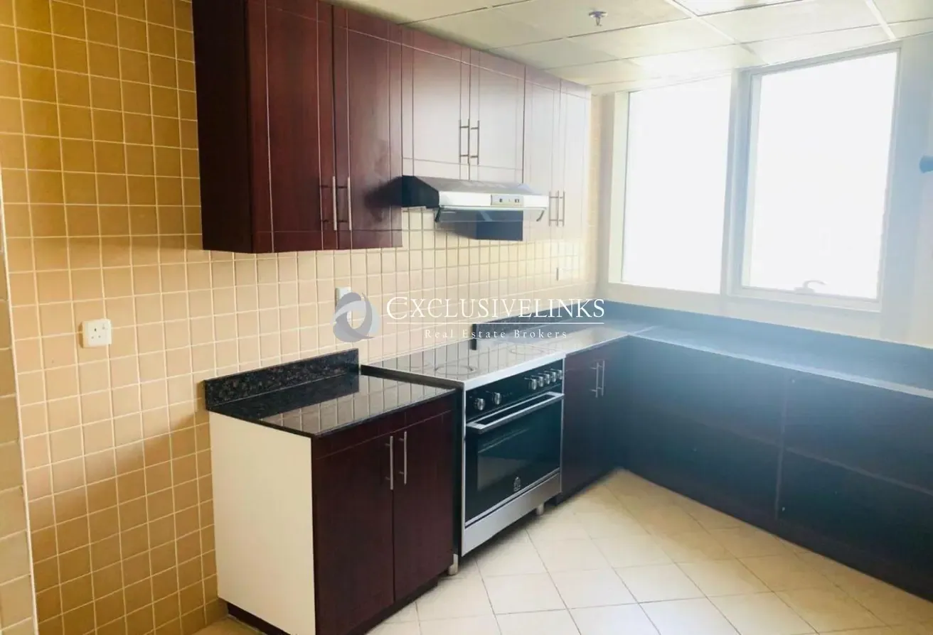 Mid Floor | Lake View | With Maids
