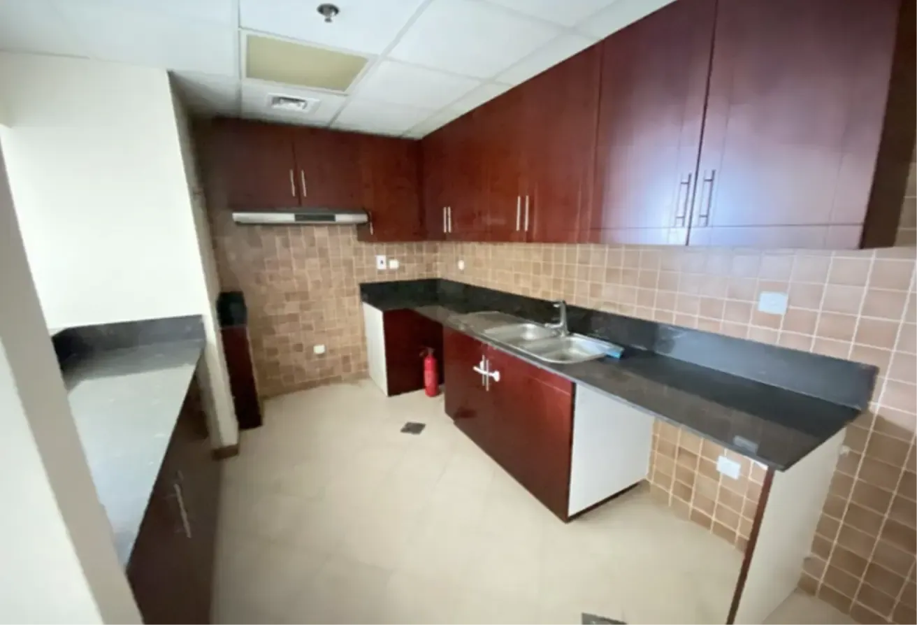 2BR Apartment | Lake View | Unfurnished
