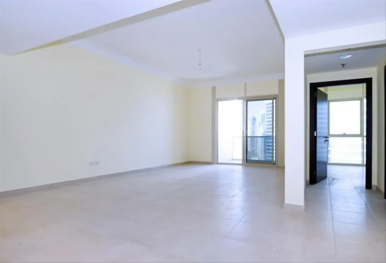 2BR Apartment | Lake View | Unfurnished