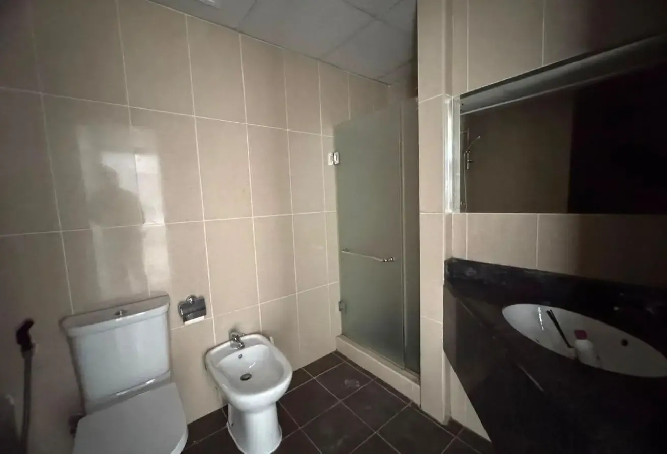 2BHK+MAID| VACANT| LAKE VIEW| WITHOUT BALCONY|