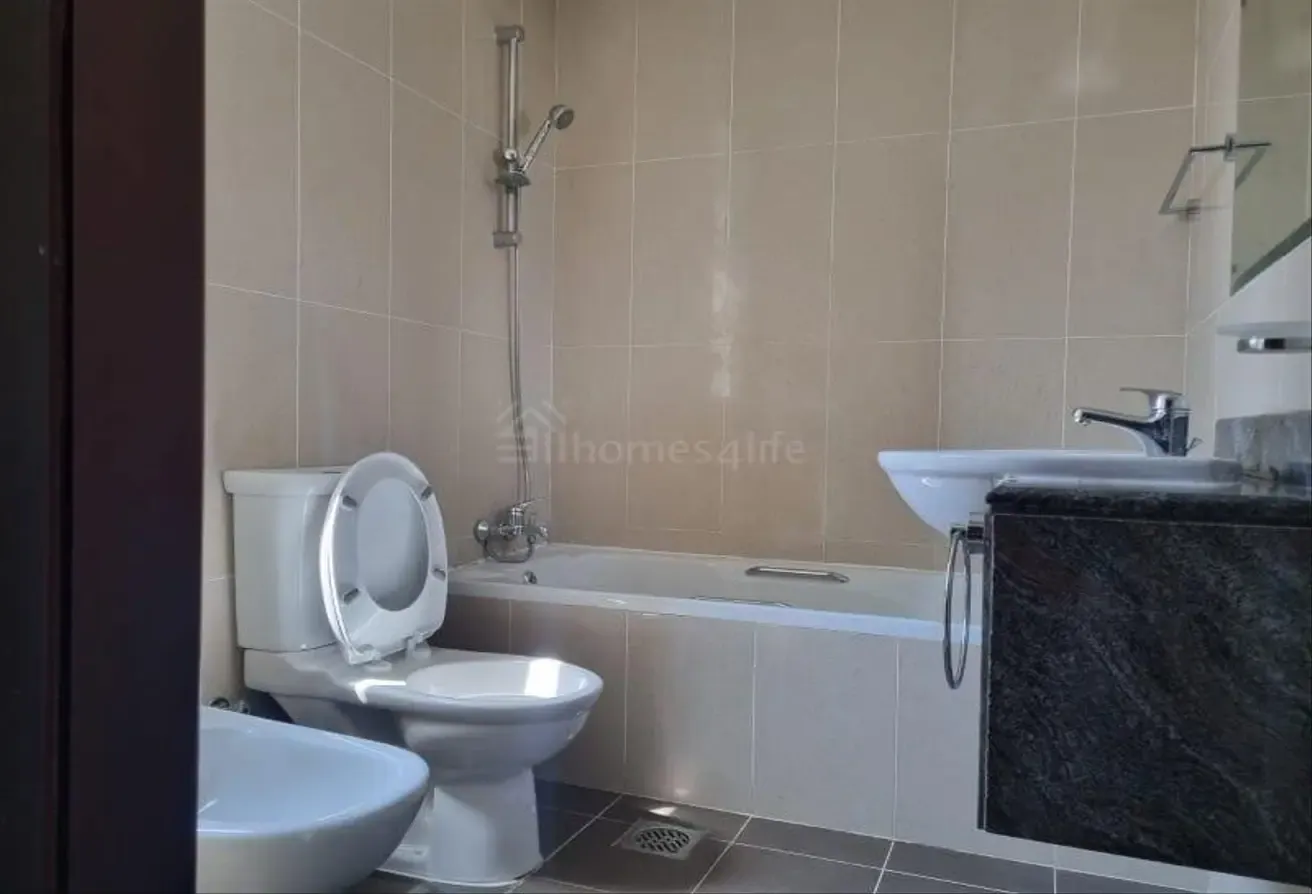 Closed Kitchen | 2Bed + Maid | Meadows View