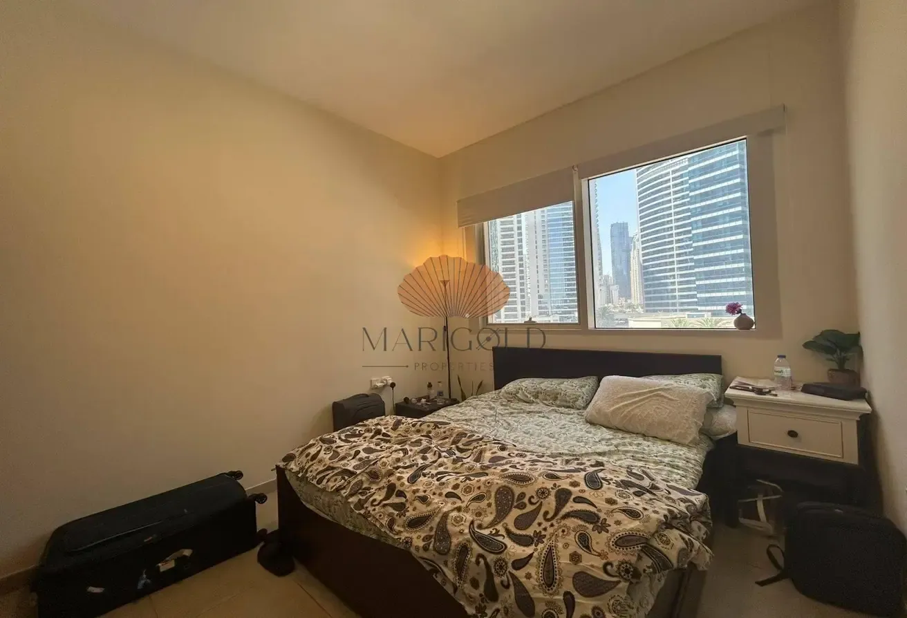 AMAZING DEAL | WITH MAIDS | NO OBSTRACTION