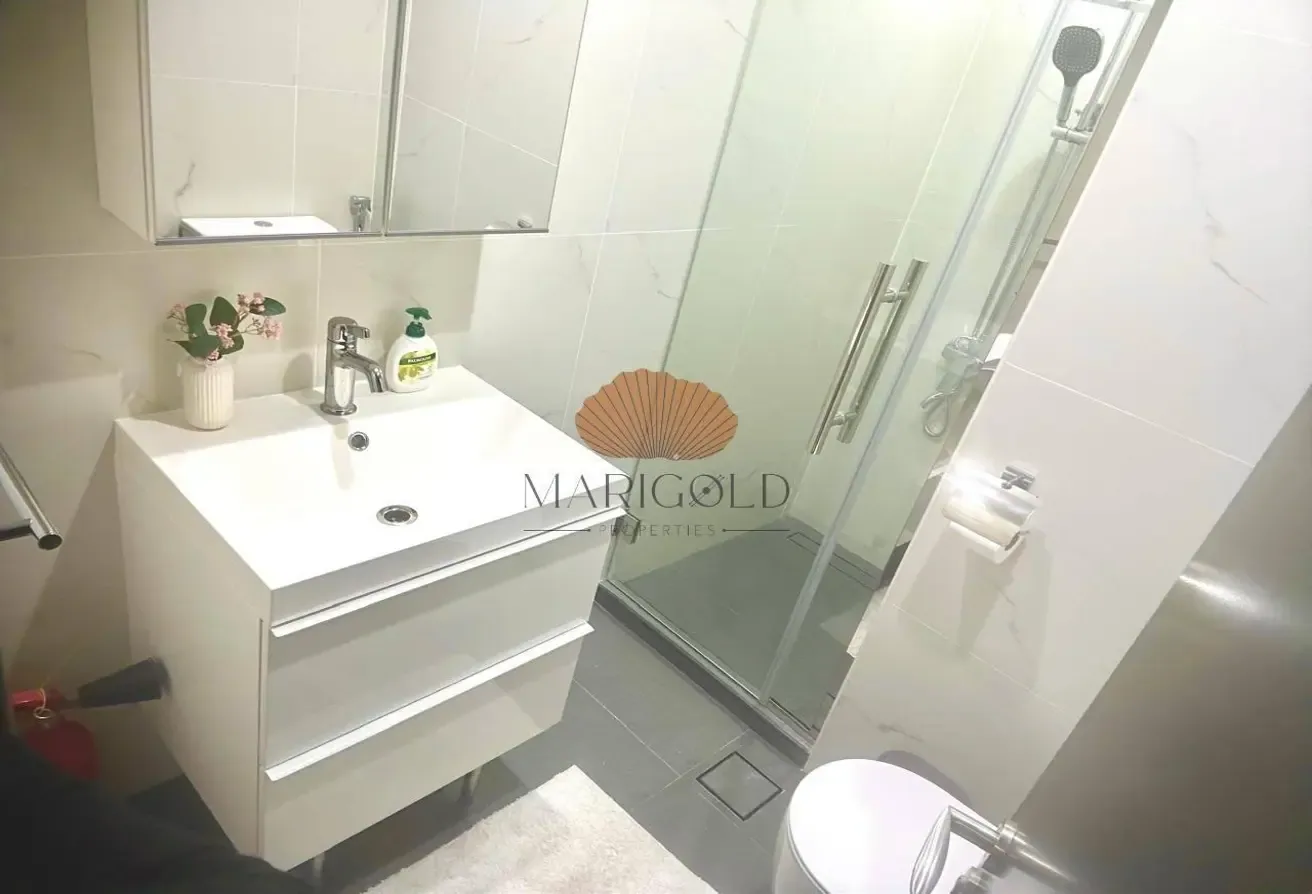 UPGRADED | ELEGANT - FULLY FURNISHED  | PRIME LOCATION