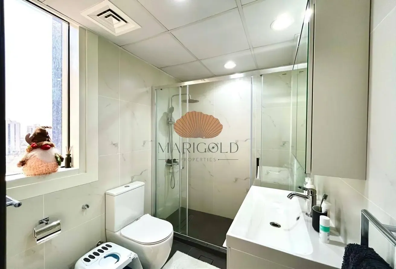 UPGRADED | ELEGANT - FULLY FURNISHED  | PRIME LOCATION
