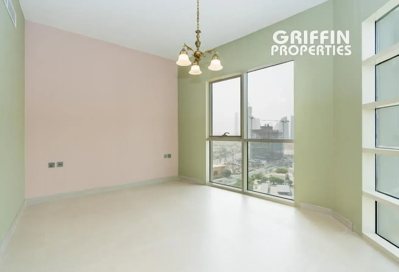 Upgraded 2Bedroom | Luxury Finish | Lake View