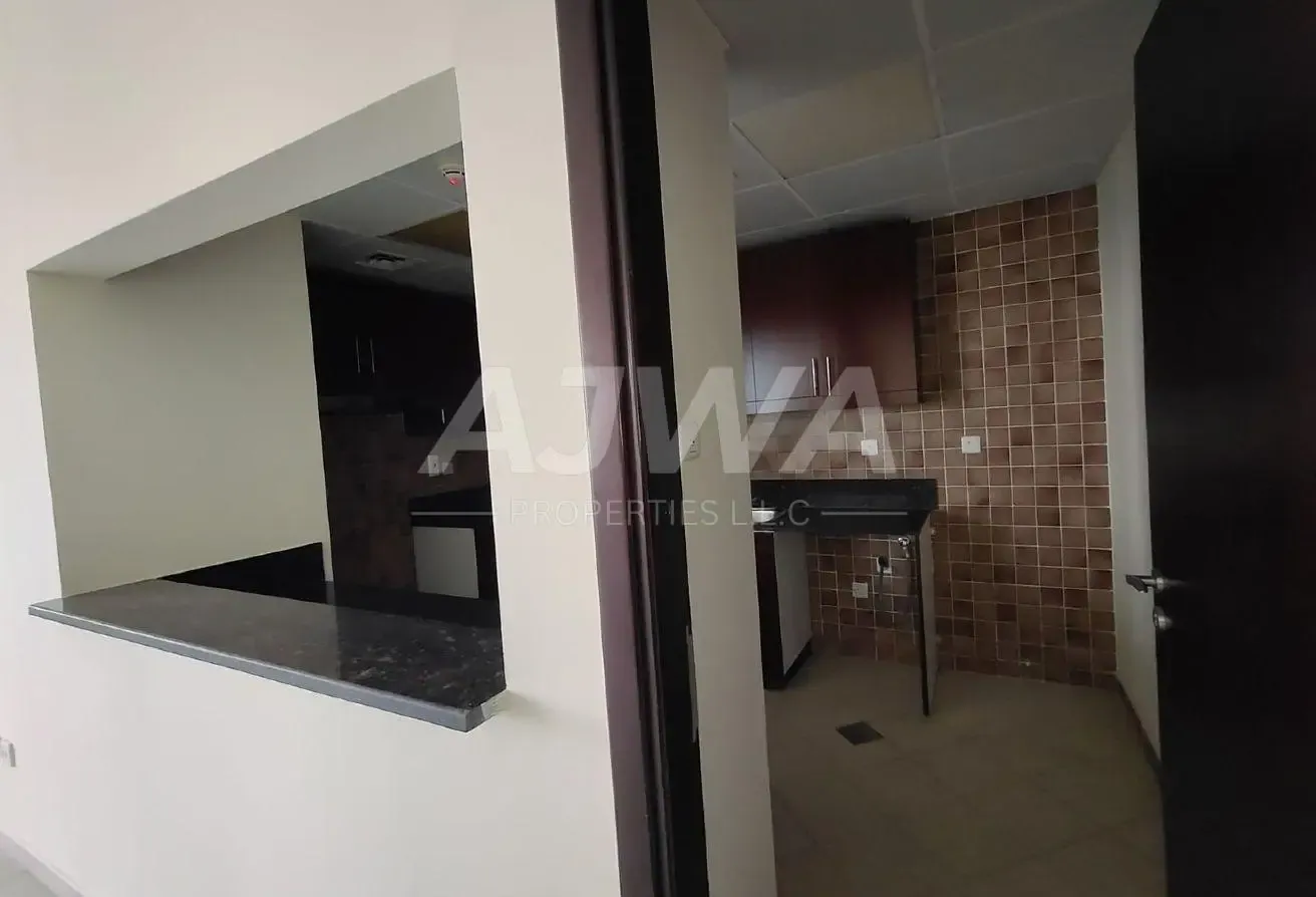 Spacious 2BR + Storag | Lake View | Prime Location