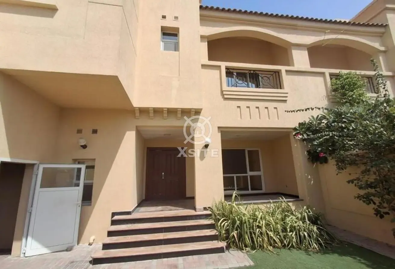 Spacious 4 BR + Maid | Private S/Pool | Rent Now