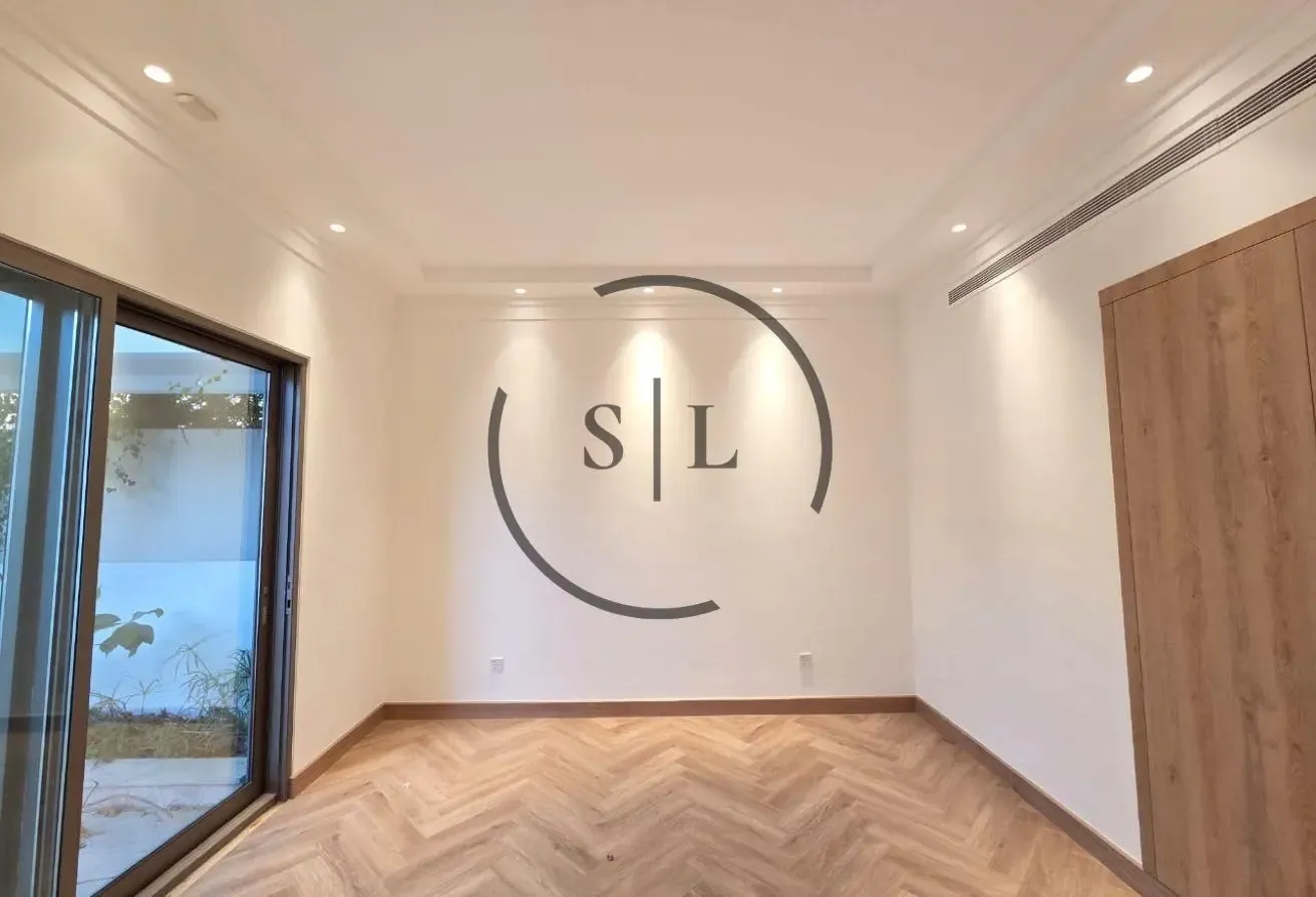 Luxury Villa | All Ensuite | Private Swimming Pool