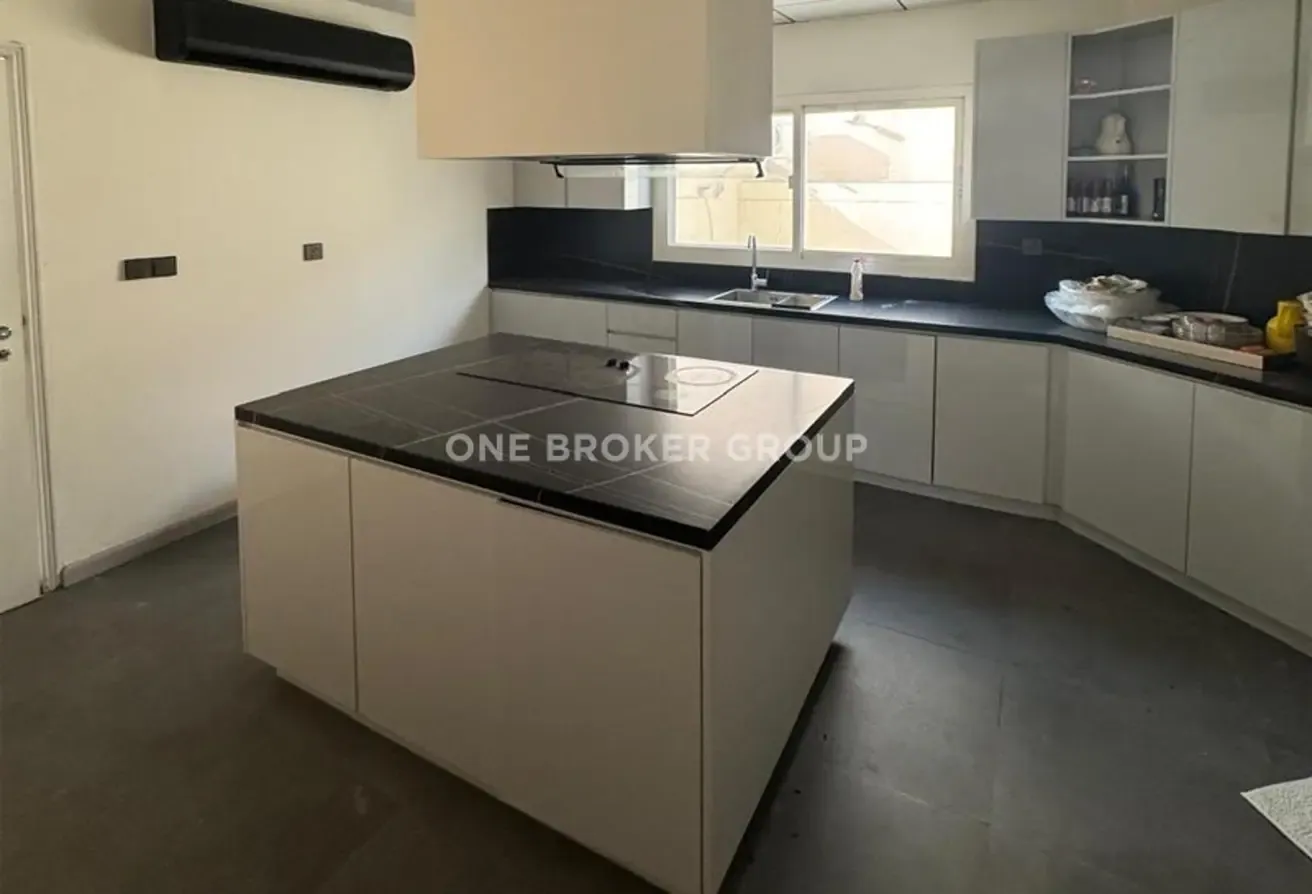 Fully Furnished | Private Pool | Close to Beach