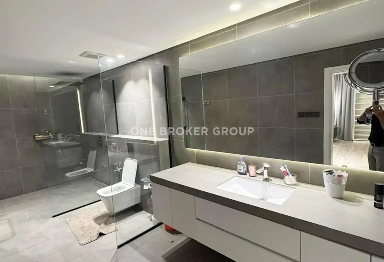 Fully Furnished | Private Pool | Close to Beach
