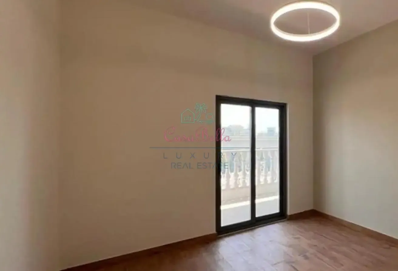 3BR + Maid | Prime Location | Closed Kitchen