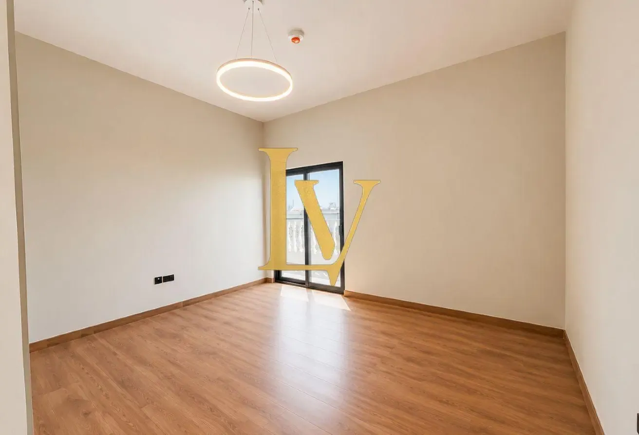 Hight floor  | Near Metro | Discovery Gardens view