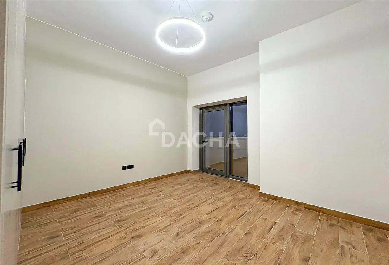 High Floor | Closed Kitchen | 2 Parking | Study