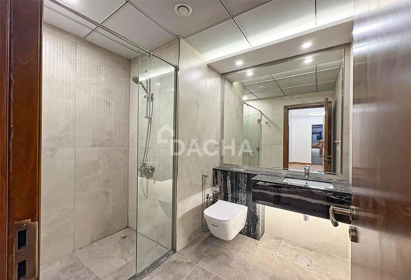 High Floor | Closed Kitchen | 2 Parking | Study