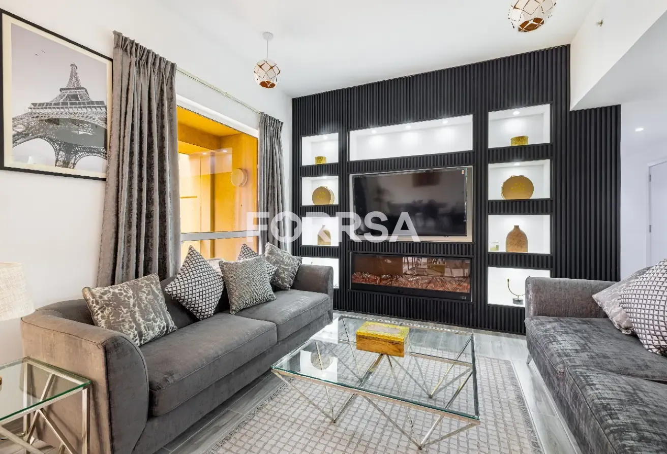 Water View | Spacious Balcony | Modern Interiors