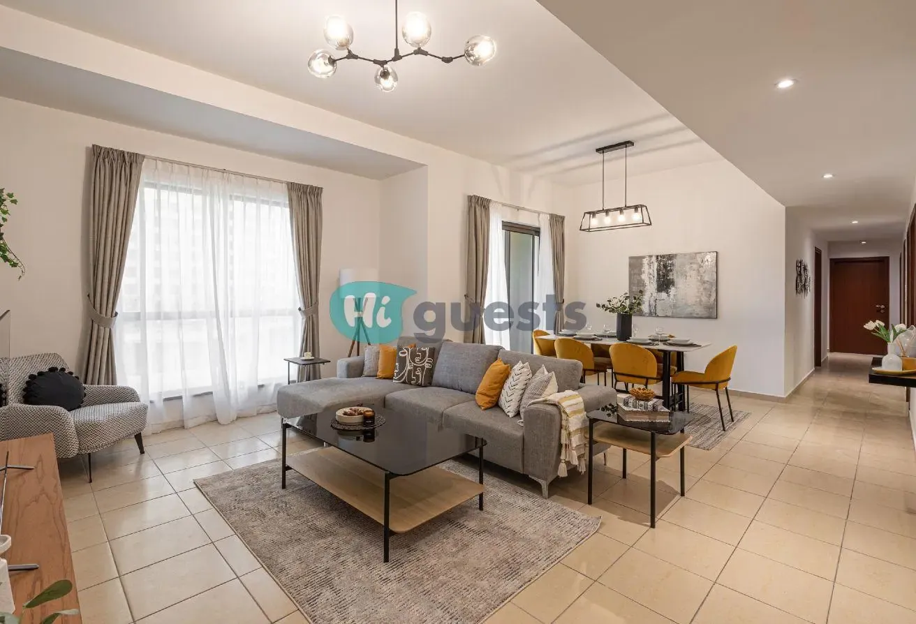 Elegant Apt with Balcony Steps From the Beach