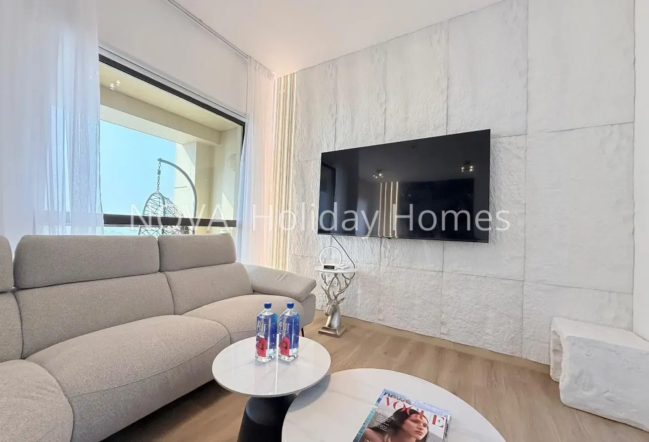 Bills Included! Serviced 2BR Waterfront Gem