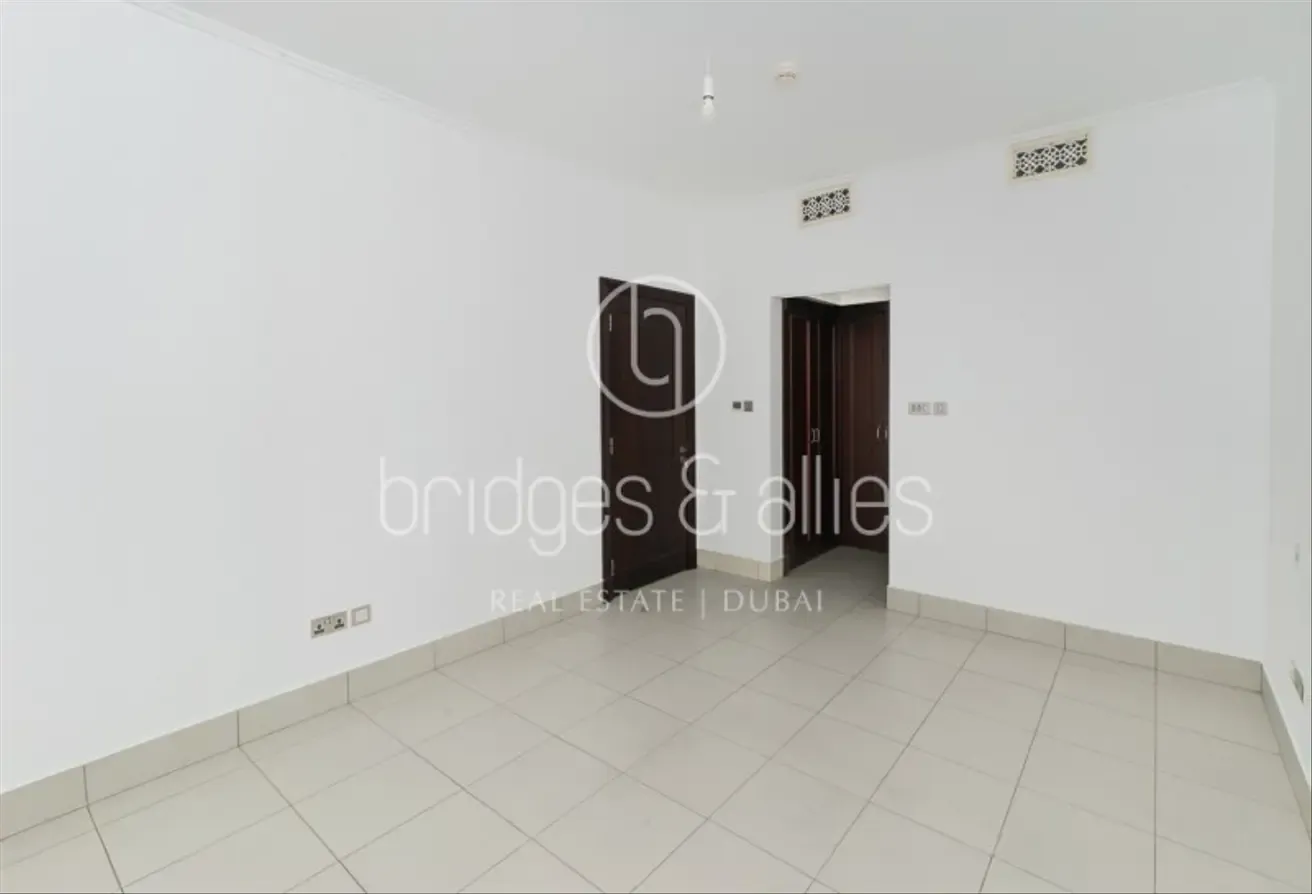 EXCLUSIVE LISTING | BURJ KHALIFA VIEW | AVAILABLE